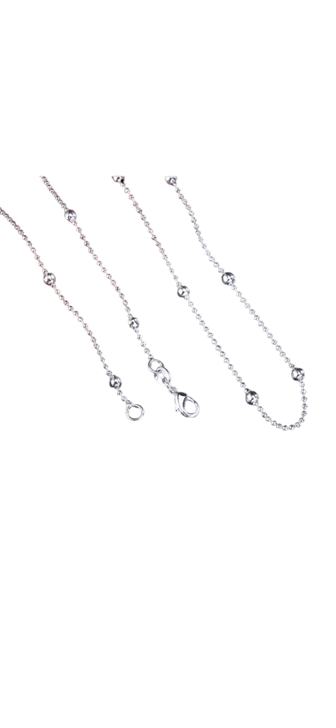 Collana in Argento con design a sfere lucide.